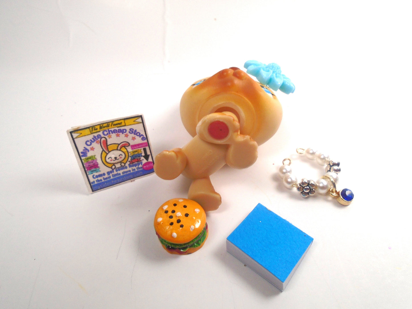 Littlest Pet Shop German Shepard #212 with accessories
