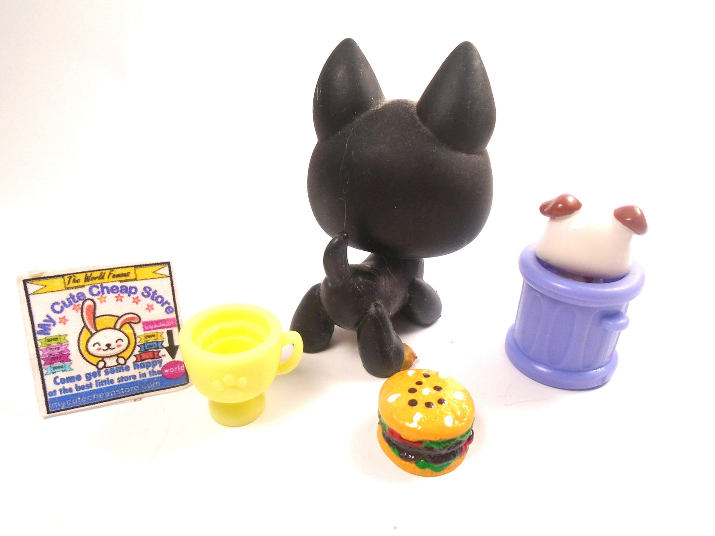 Littlest Pet Shop Doberman #92 with accessories